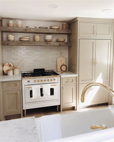 sulasok por|Kitchen cabinet fina .